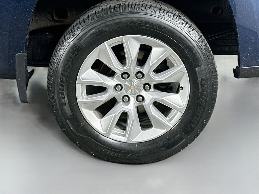2022 Chevrolet Silverado 1500 2WD Crew Cab Short Bed Custom