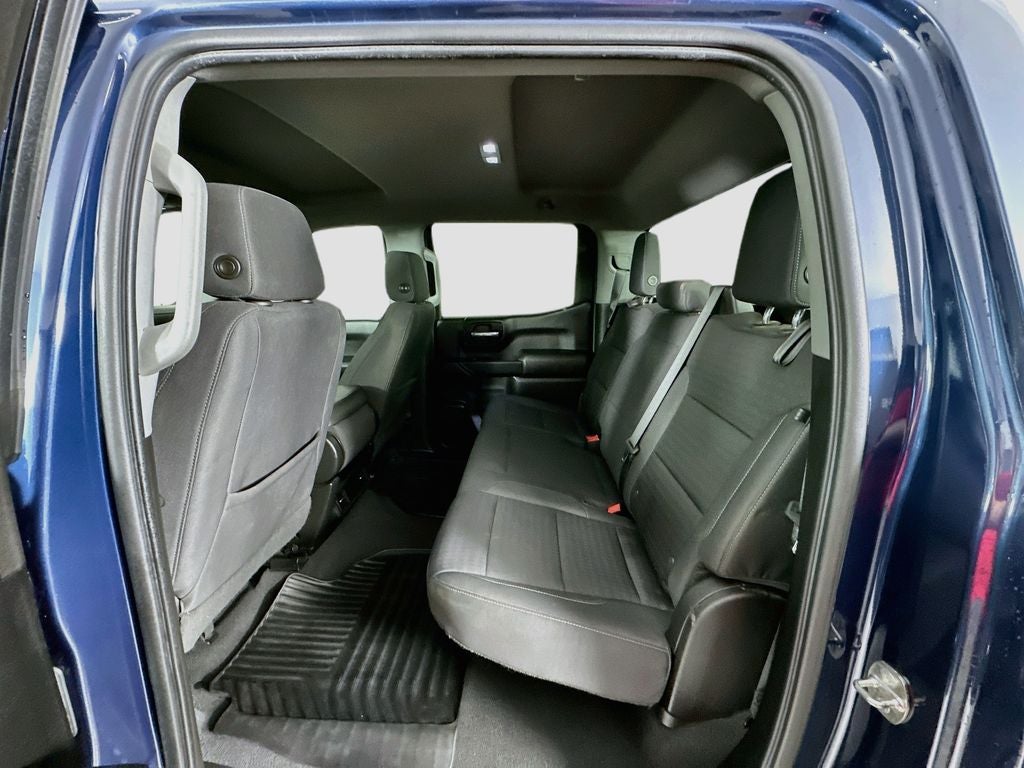 2022 Chevrolet Silverado 1500 2WD Crew Cab Short Bed Custom