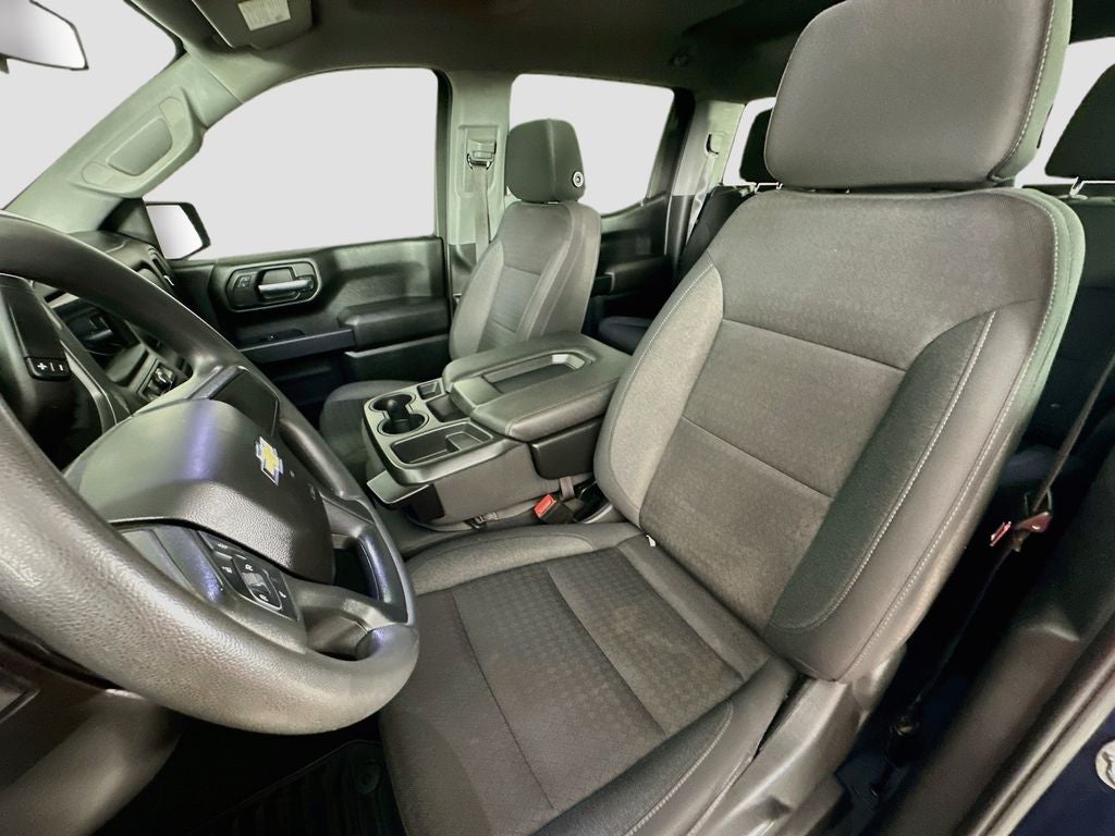 2022 Chevrolet Silverado 1500 2WD Crew Cab Short Bed Custom