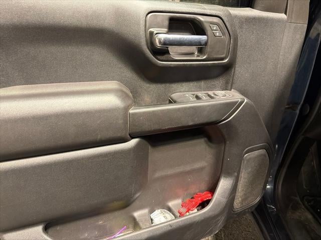 2022 Chevrolet Silverado 1500 2WD Crew Cab Short Bed Custom