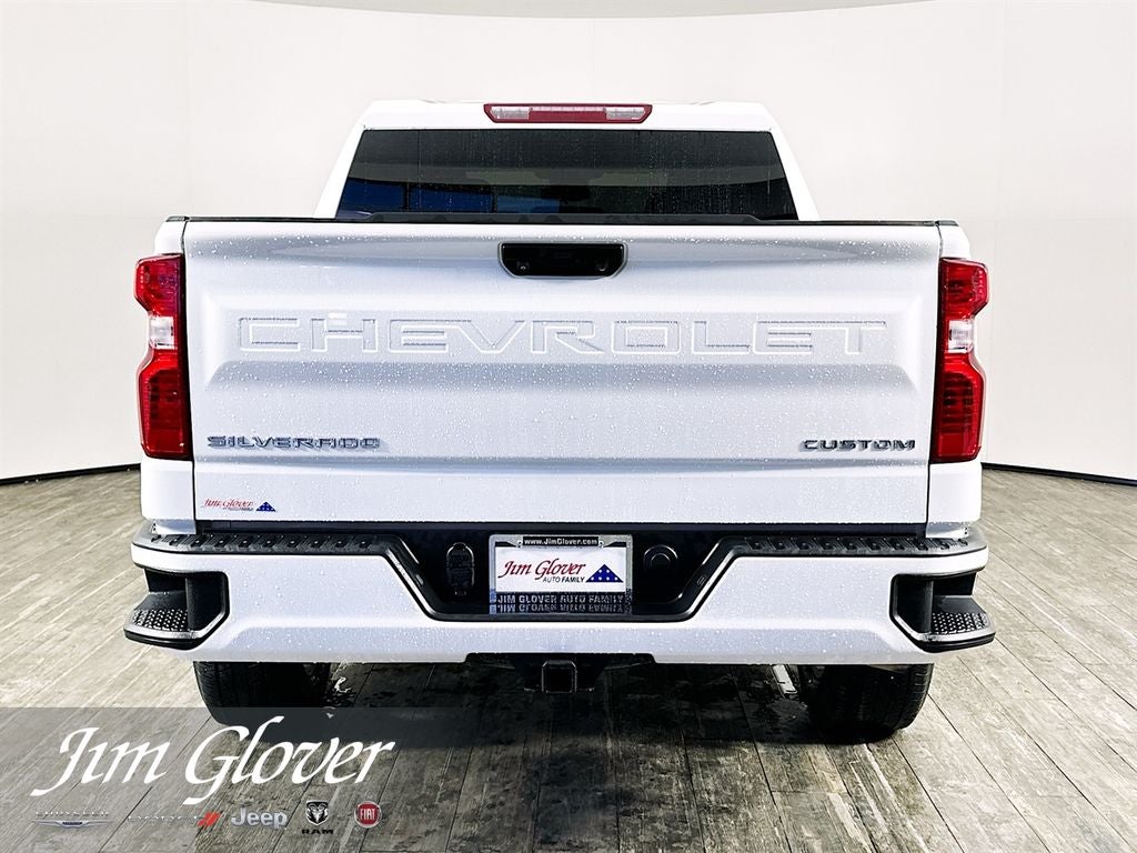 2022 Chevrolet Silverado 1500 2WD Crew Cab Short Bed Custom