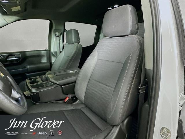 2022 Chevrolet Silverado 1500 2WD Crew Cab Short Bed Custom