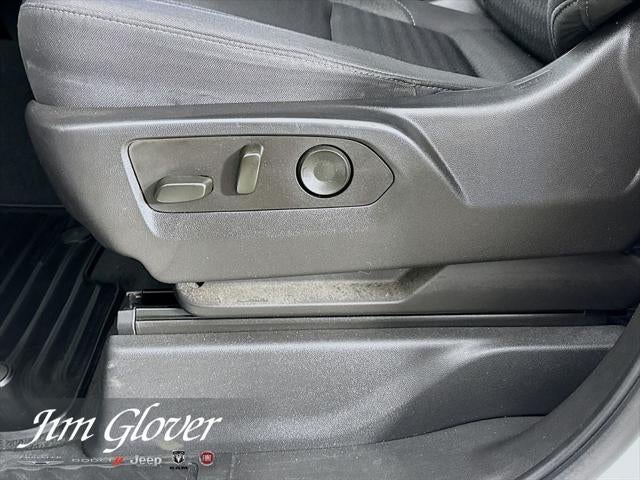 2022 Chevrolet Silverado 1500 2WD Crew Cab Short Bed Custom