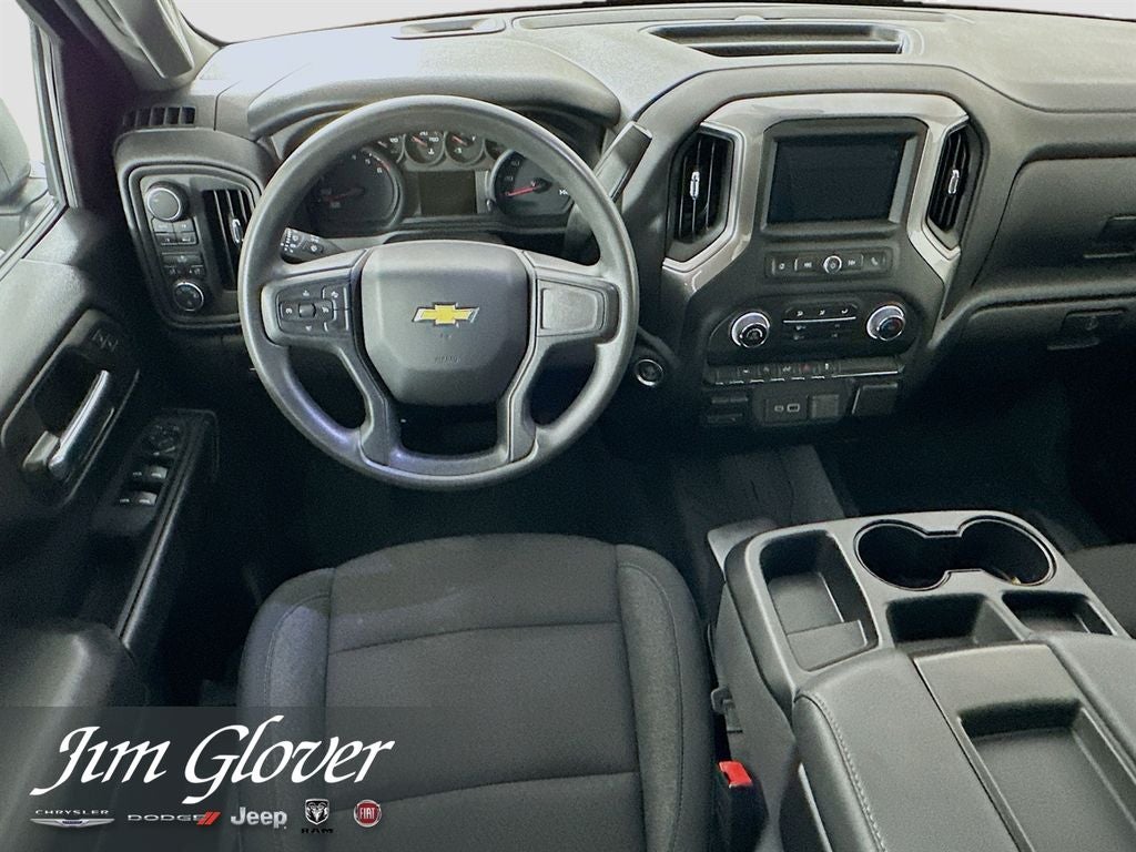 2024 Chevrolet Silverado 1500 4WD Crew Cab Short Bed Custom