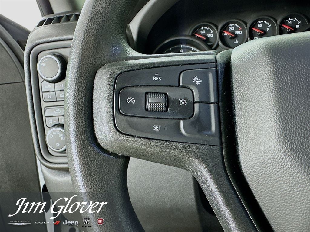 2024 Chevrolet Silverado 1500 4WD Crew Cab Short Bed Custom