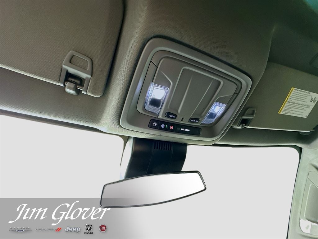 2024 Chevrolet Silverado 1500 4WD Crew Cab Short Bed Custom