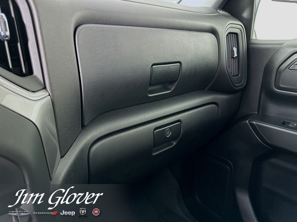 2024 Chevrolet Silverado 1500 4WD Crew Cab Short Bed Custom