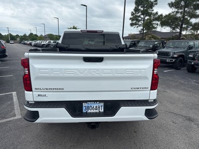2024 Chevrolet Silverado 1500 4WD Crew Cab Short Bed Custom
