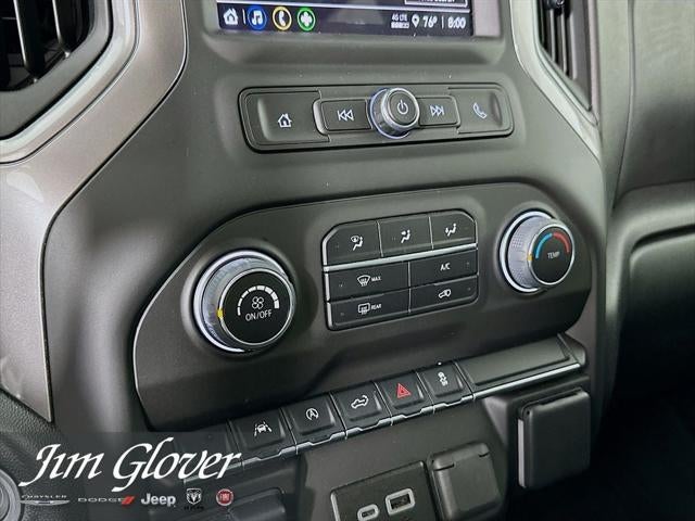2024 Chevrolet Silverado 1500 4WD Crew Cab Short Bed Custom