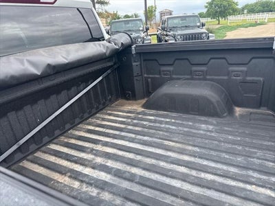 2024 Chevrolet Silverado 1500 4WD Crew Cab Short Bed Custom