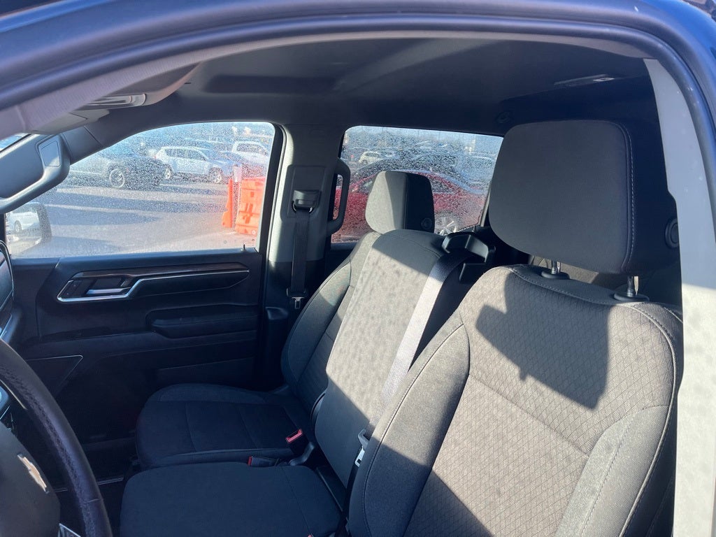 2024 Chevrolet Silverado 1500 4WD Crew Cab Short Bed LT with 2FL