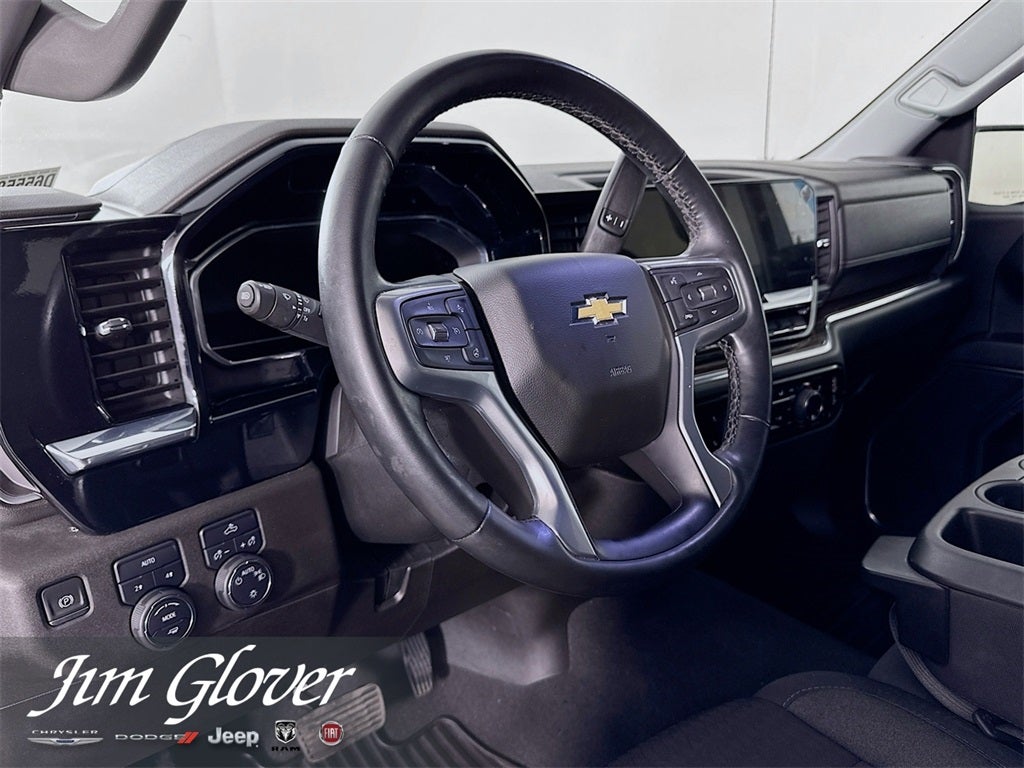 2024 Chevrolet Silverado 1500 4WD Crew Cab Short Bed LT with 2FL