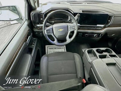 2025 Chevrolet Silverado 1500 4WD Crew Cab Standard Bed LT