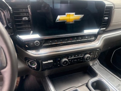 2025 Chevrolet Silverado 1500 4WD Crew Cab Short Bed LTZ