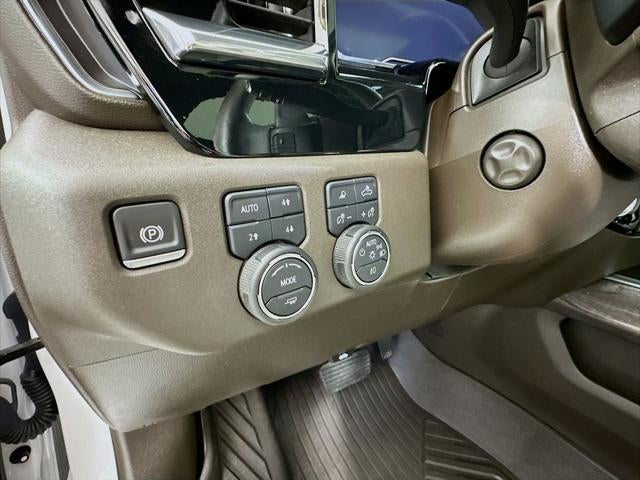 2025 Chevrolet Silverado 1500 4WD Crew Cab Short Bed LTZ