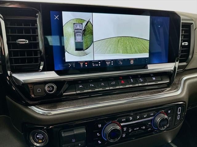 2025 Chevrolet Silverado 1500 4WD Crew Cab Short Bed LTZ