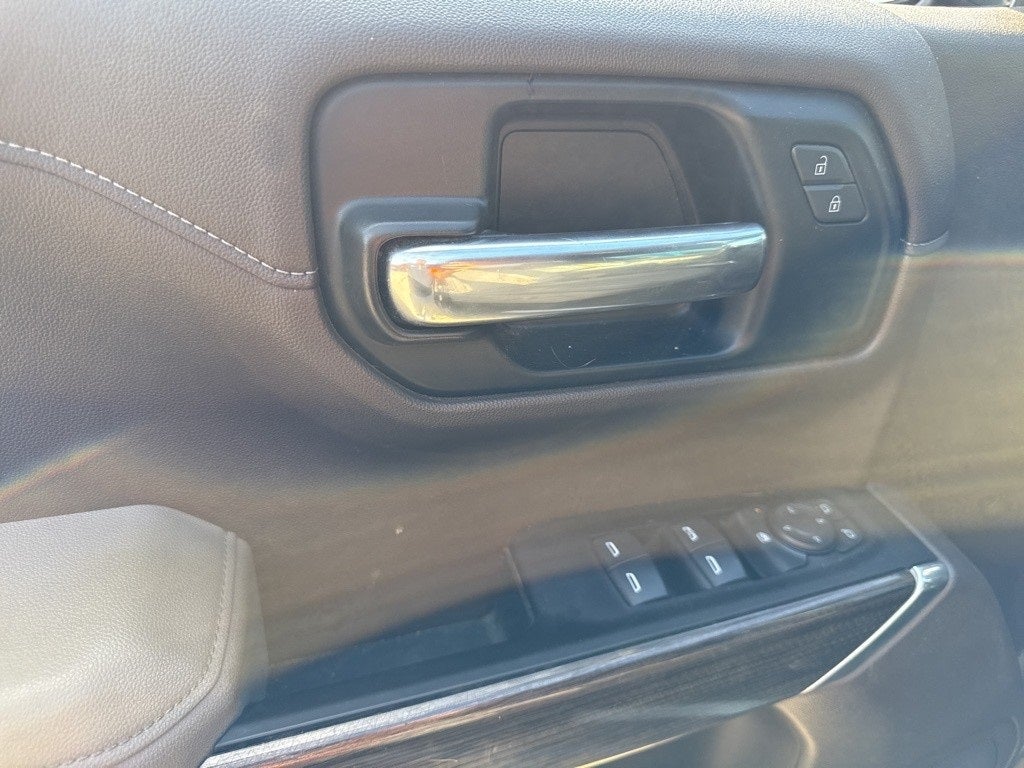 2020 Chevrolet Silverado 1500 4WD Crew Cab Short Bed RST