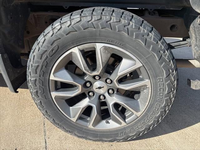 2020 Chevrolet Silverado 1500 4WD Crew Cab Short Bed RST