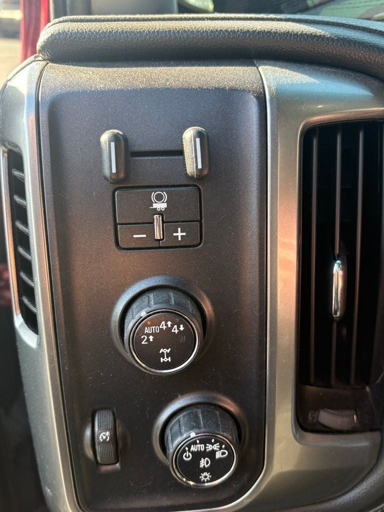 2018 Chevrolet Silverado 1500 2LZ