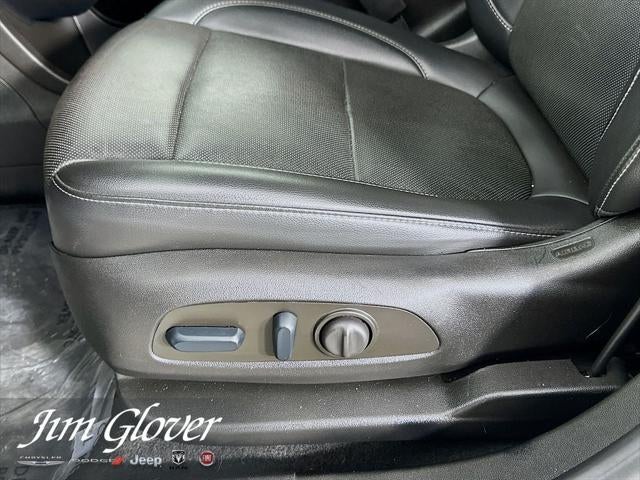 2023 GMC Acadia FWD SLT