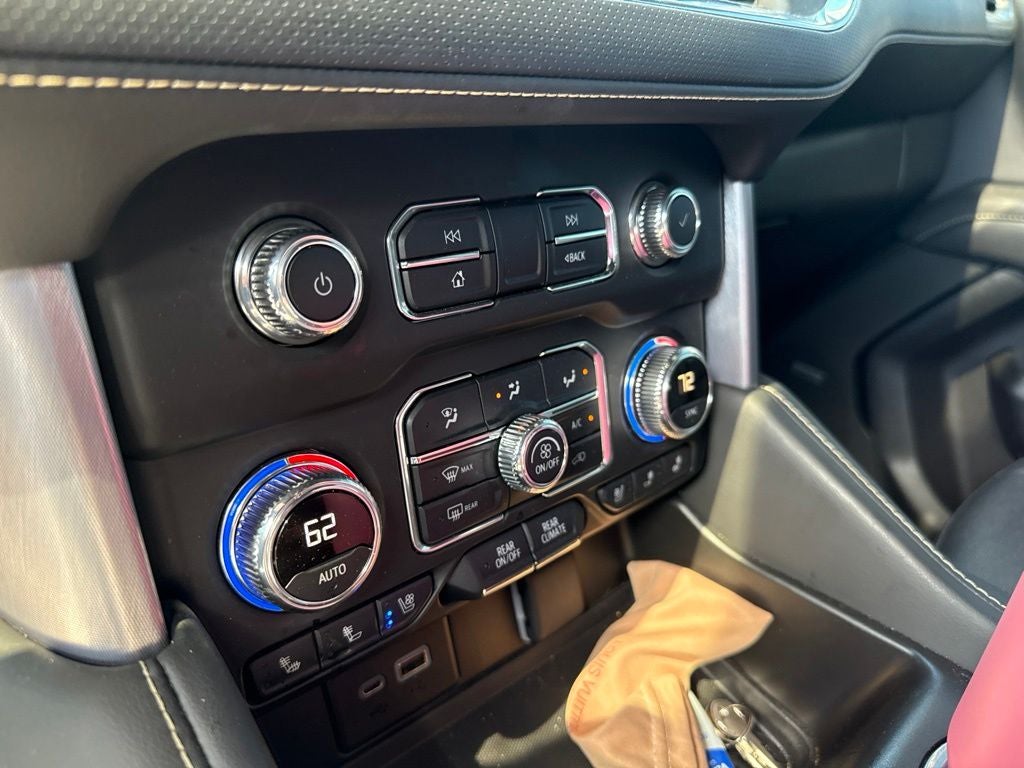 2022 GMC Yukon 4WD SLT