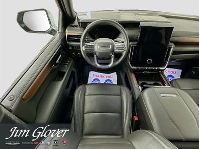 2025 GMC Yukon 4WD Denali