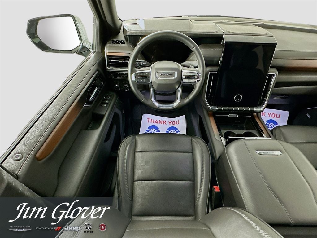 2025 GMC Yukon 4WD Denali