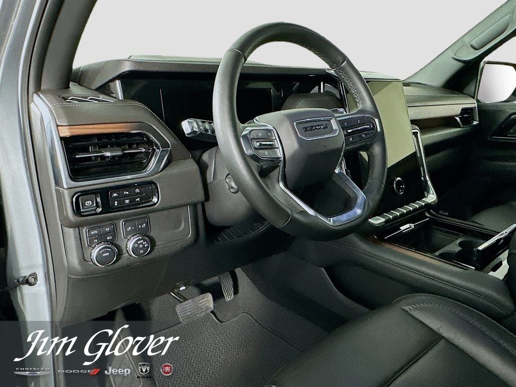 2025 GMC Yukon 4WD Denali