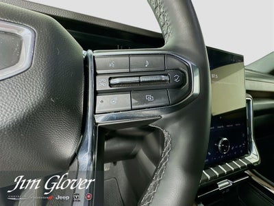 2025 GMC Yukon 4WD Denali