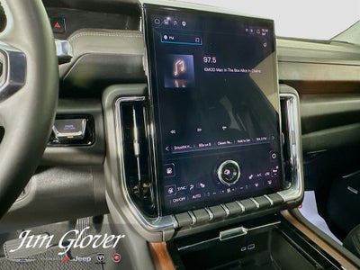 2025 GMC Yukon 4WD Denali