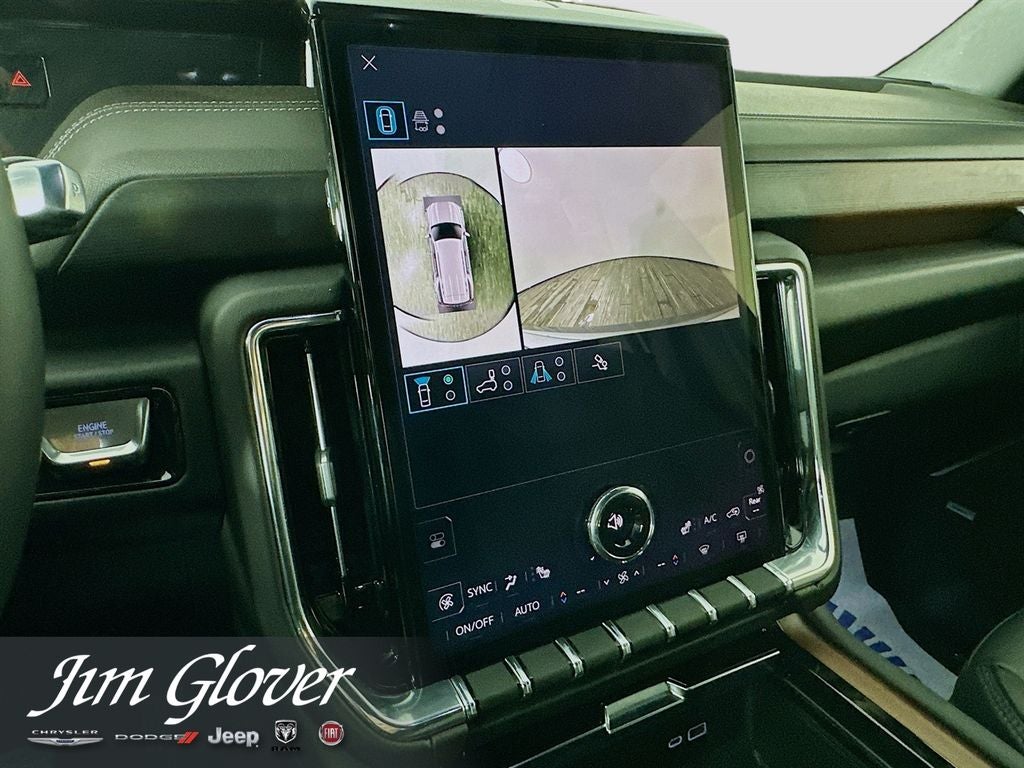 2025 GMC Yukon 4WD Denali