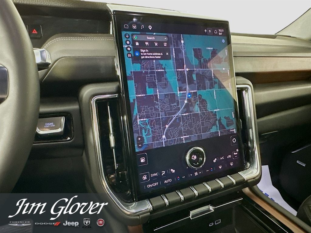 2025 GMC Yukon 4WD Denali