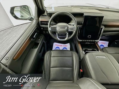 2025 GMC Yukon 4WD Denali