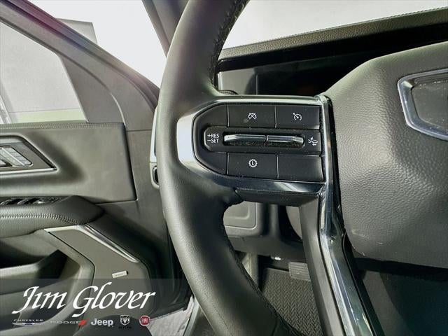 2025 GMC Yukon 4WD Denali