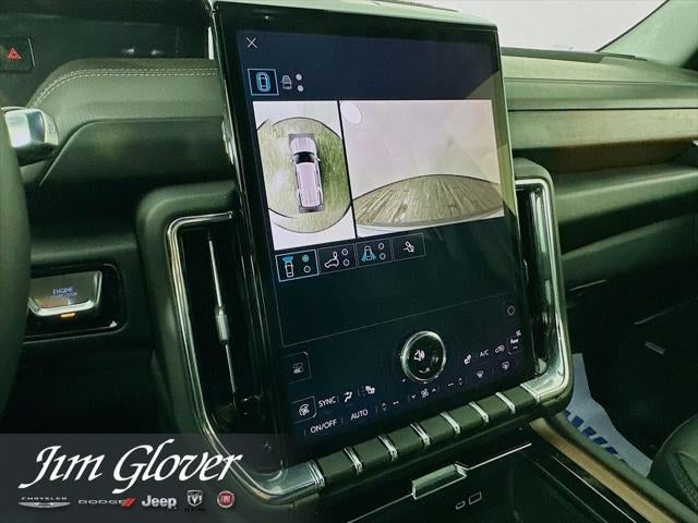 2025 GMC Yukon 4WD Denali