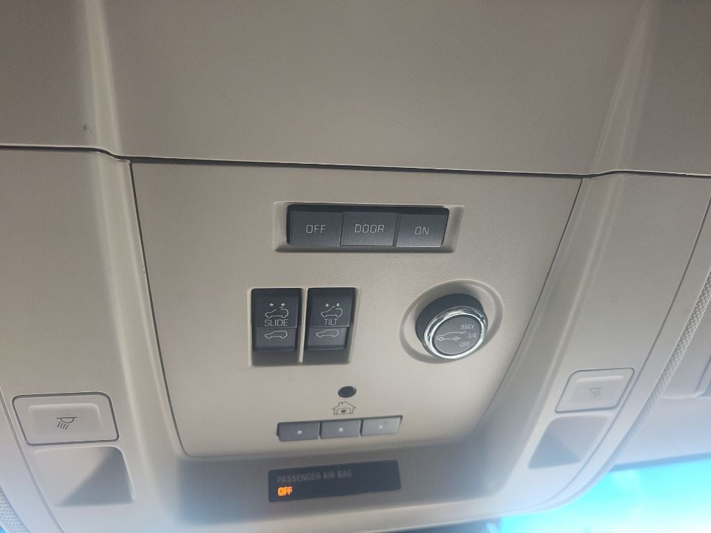 2015 GMC Yukon XL SLT 1500