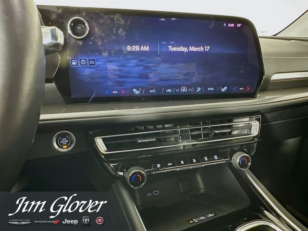 2024 Chevrolet Traverse FWD LT