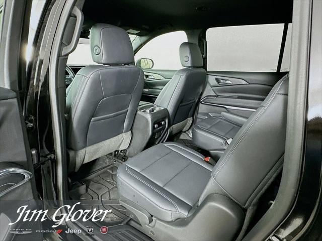 2024 Chevrolet Traverse FWD LT