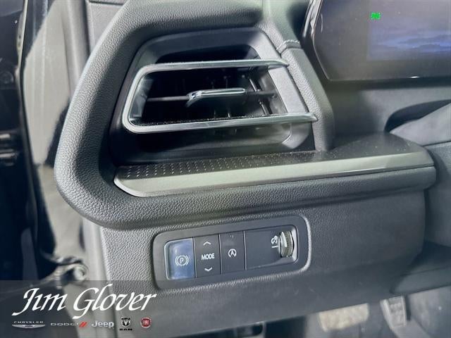 2024 Chevrolet Traverse FWD LT