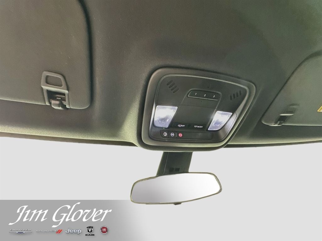 2023 Chevrolet Traverse FWD LT Cloth