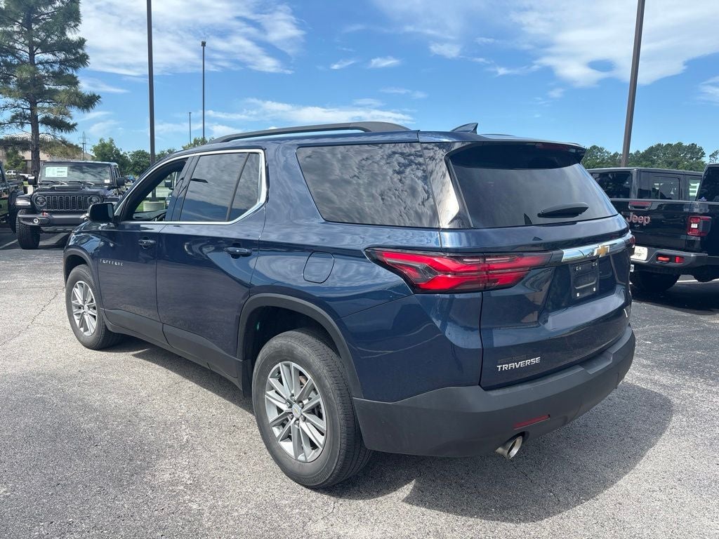 2023 Chevrolet Traverse FWD LT Cloth