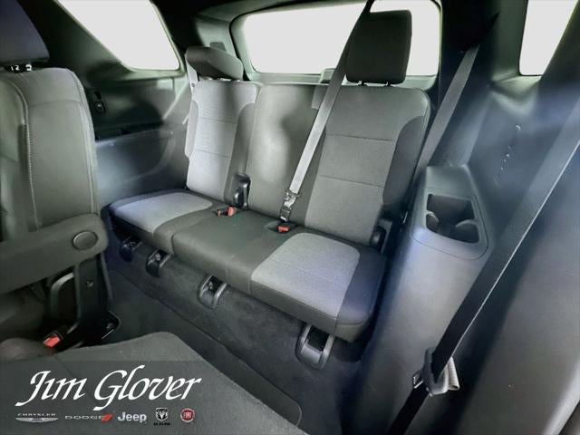 2023 Chevrolet Traverse FWD LT Cloth