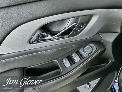 2023 Chevrolet Traverse FWD LT Cloth
