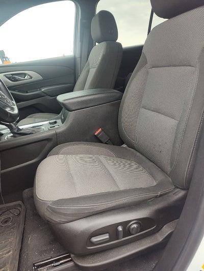 2023 Chevrolet Traverse FWD LT Cloth