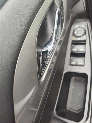 2023 Chevrolet Traverse FWD LT Cloth