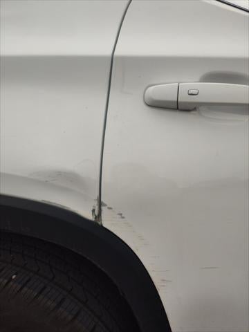 2023 Chevrolet Traverse FWD LT Cloth