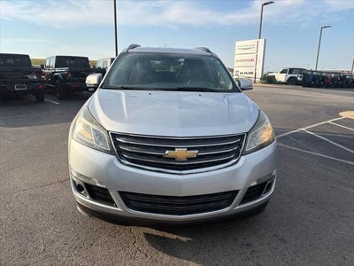 2017 Chevrolet Traverse 2LT