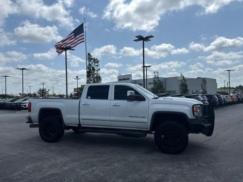 2017 GMC Sierra 2500HD Denali