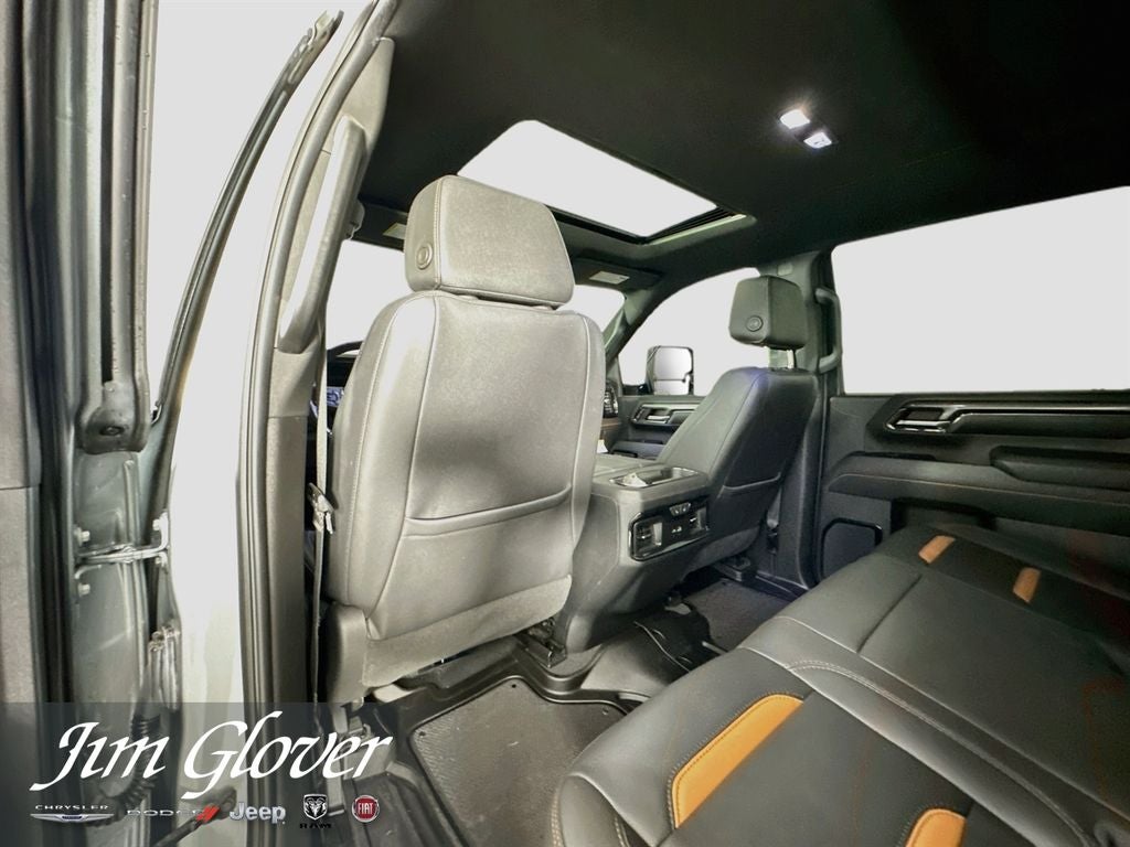 2024 GMC Sierra 2500HD 4WD Crew Cab Standard Bed AT4