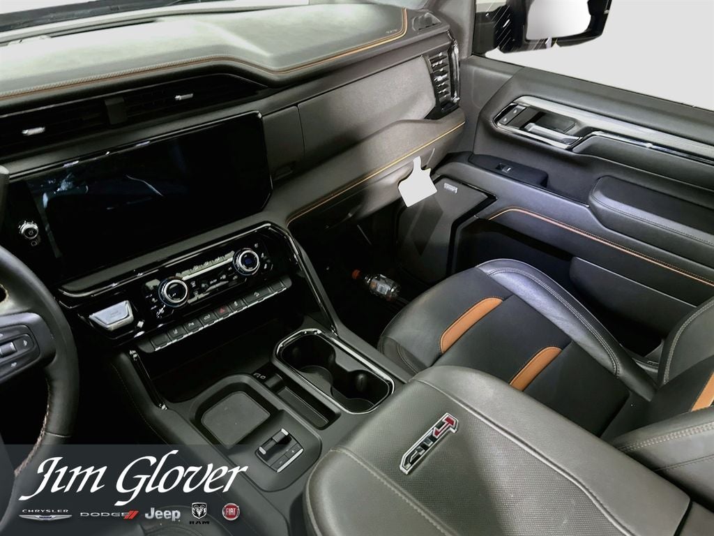2024 GMC Sierra 2500HD 4WD Crew Cab Standard Bed AT4